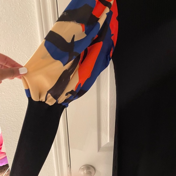 NY&C Black ripped dress, material not heavy, beautiful colorful puffed sleeves - Picture 7 of 7